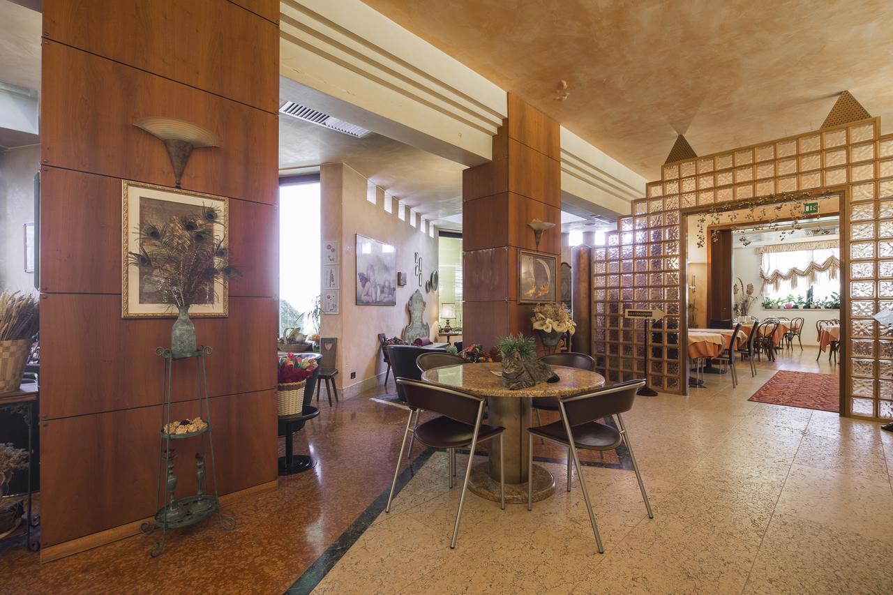 Hotel Alan Anzola dell'Emilia Bagian luar foto